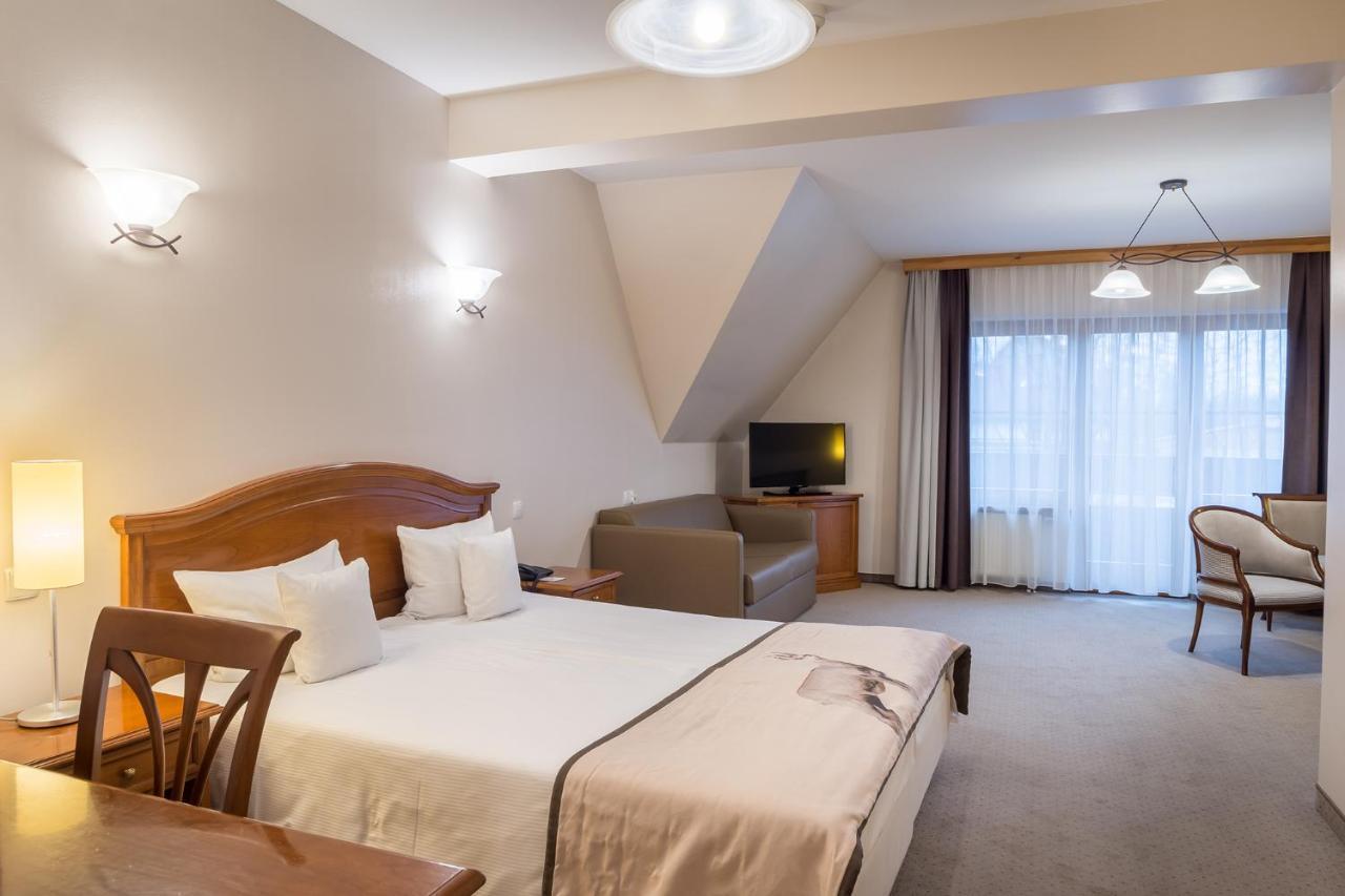 זקופאנה Hotel Nosalowy Dwor מראה חיצוני תמונה