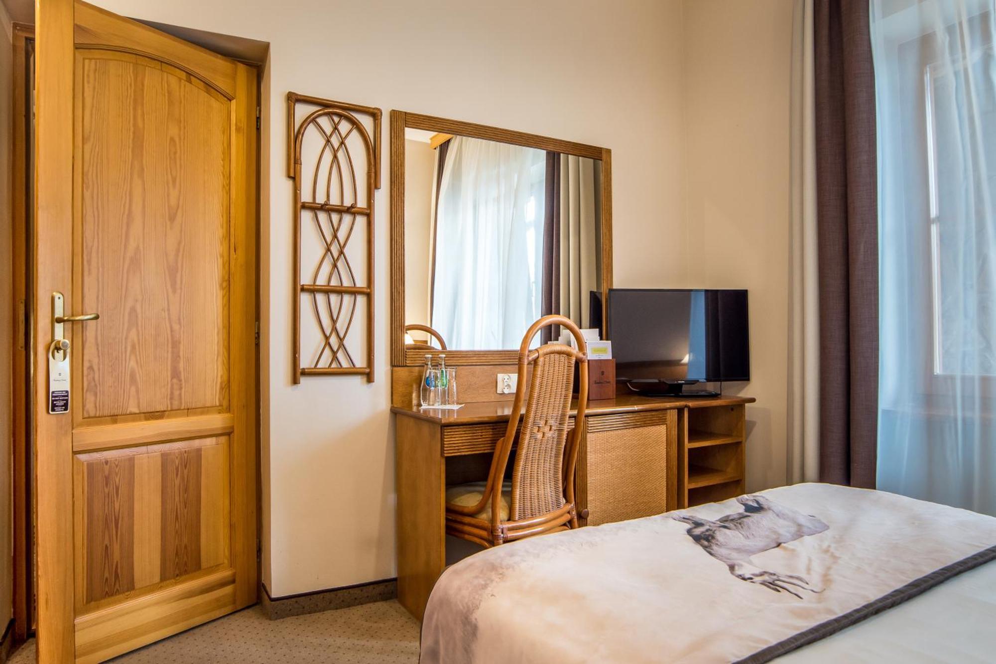 זקופאנה Hotel Nosalowy Dwor מראה חיצוני תמונה